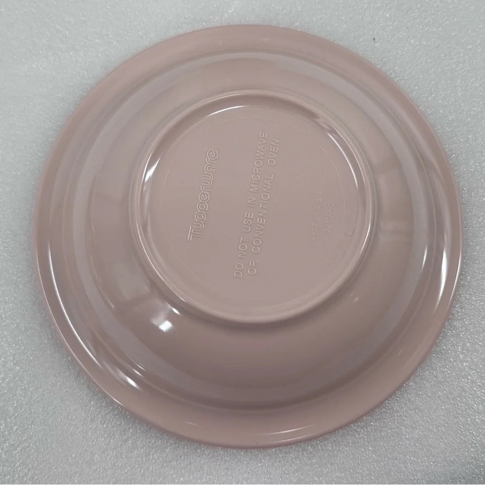 VINTAGE 4 Pcs TUPPERWARE MELAMINE DISH SET  Pink Plate Bowl Coffee Drink Cup